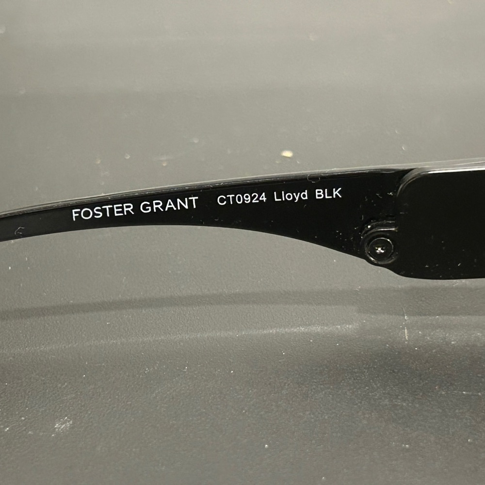 Foster Grant Black Rectangular Glasses - image 5